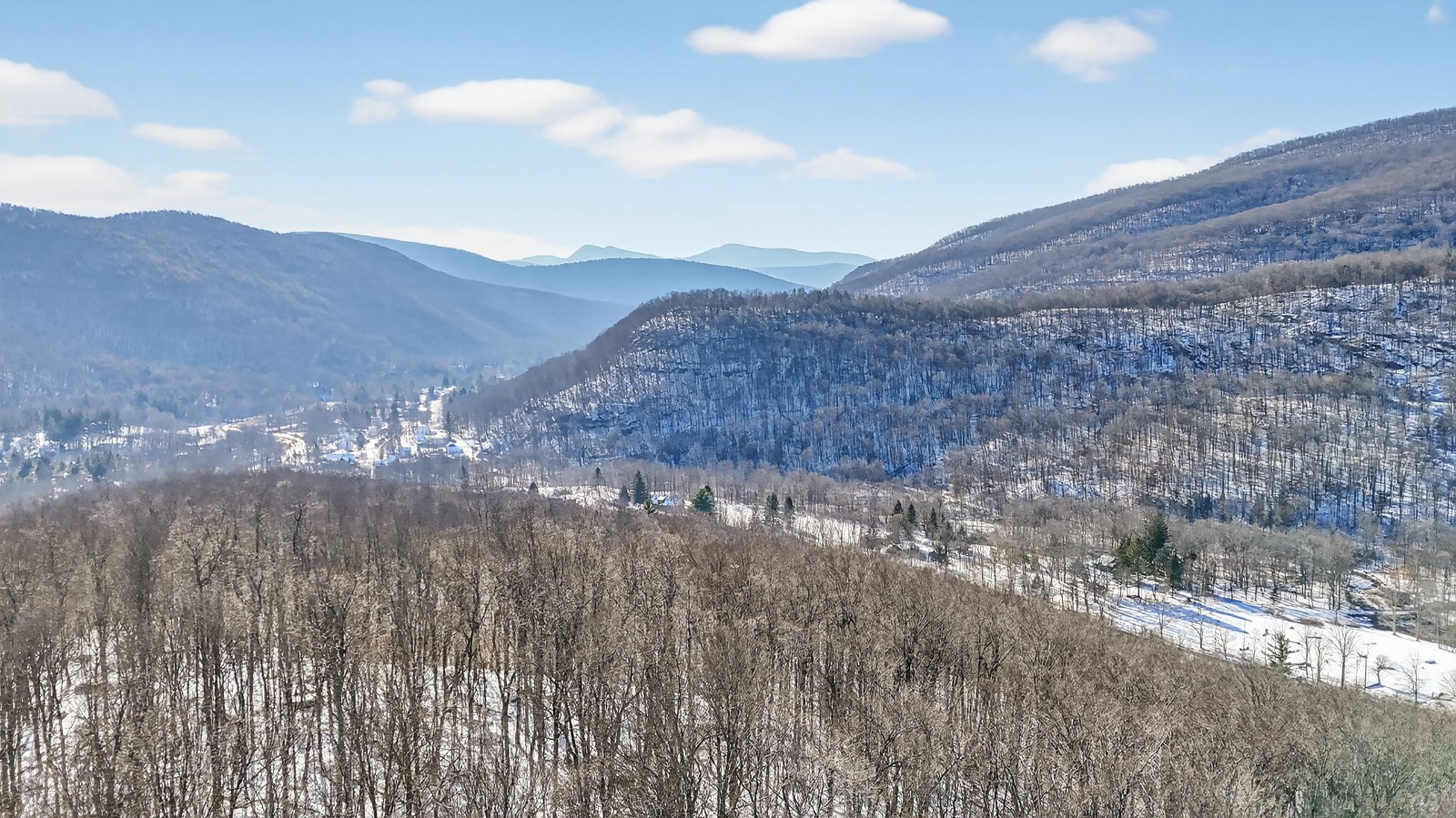 #11 photo, 236 Diamond Notch Rd, Lanesville , NY 12450