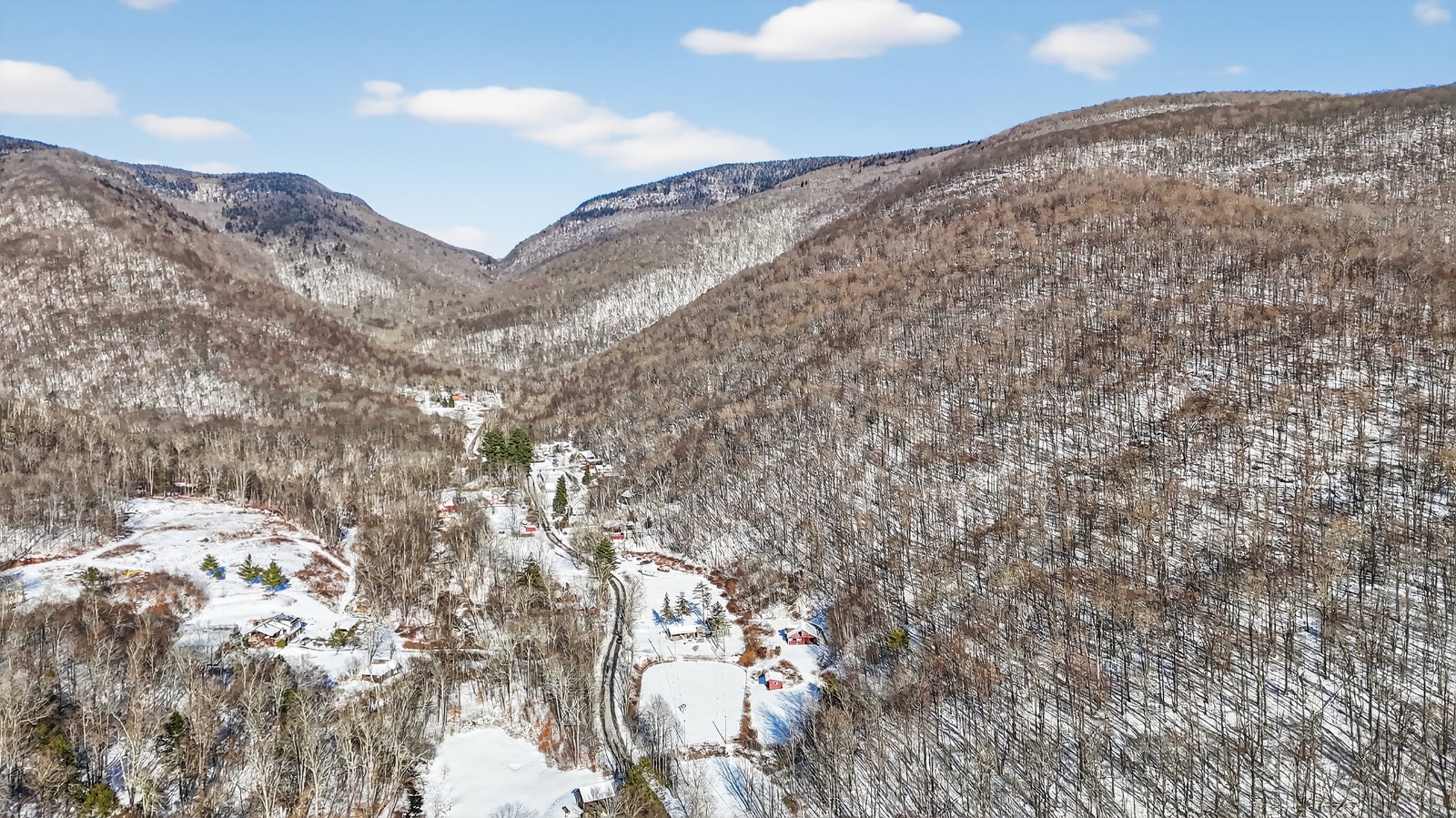 #14 photo, 236 Diamond Notch Rd, Lanesville , NY 12450