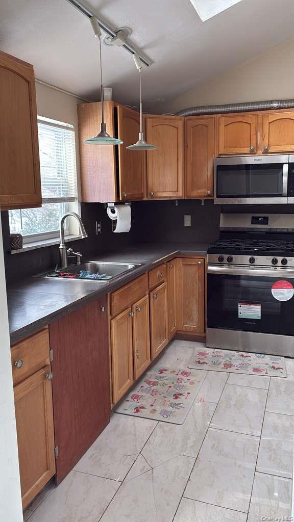 #9 photo, 400 Newbridge Road, East Meadow , NY 11554