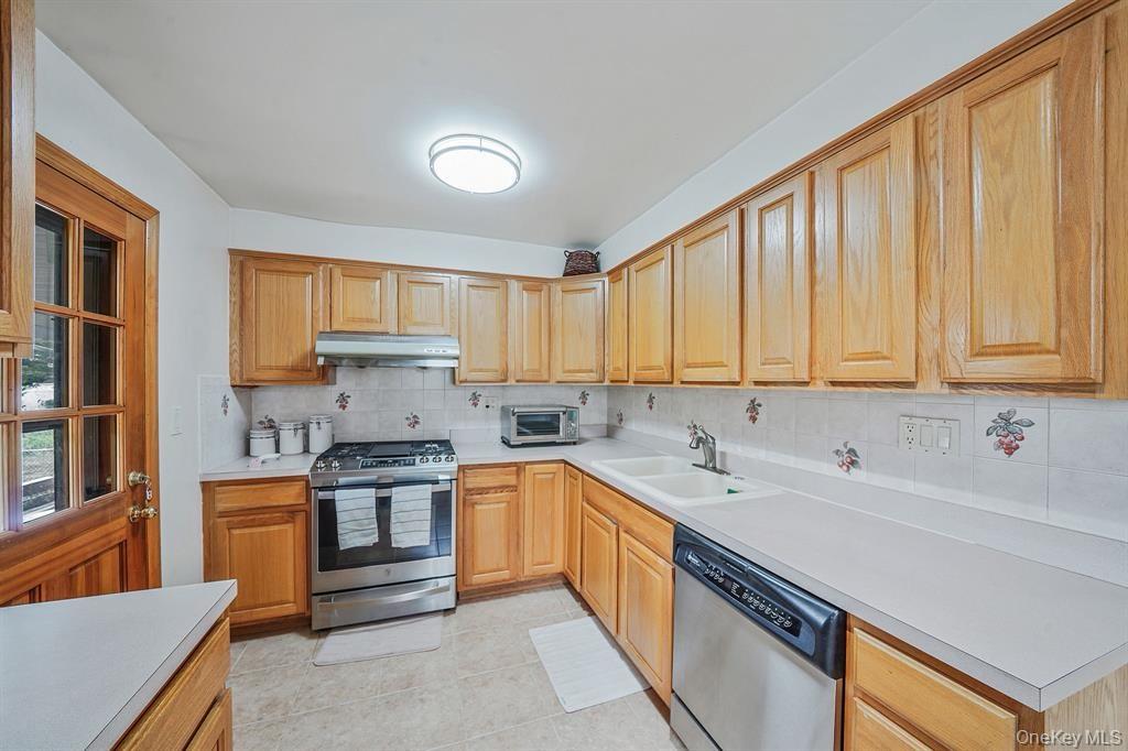 #12 photo, 508 Chamberlin Street, 长岛 East Meadow , NY 11554