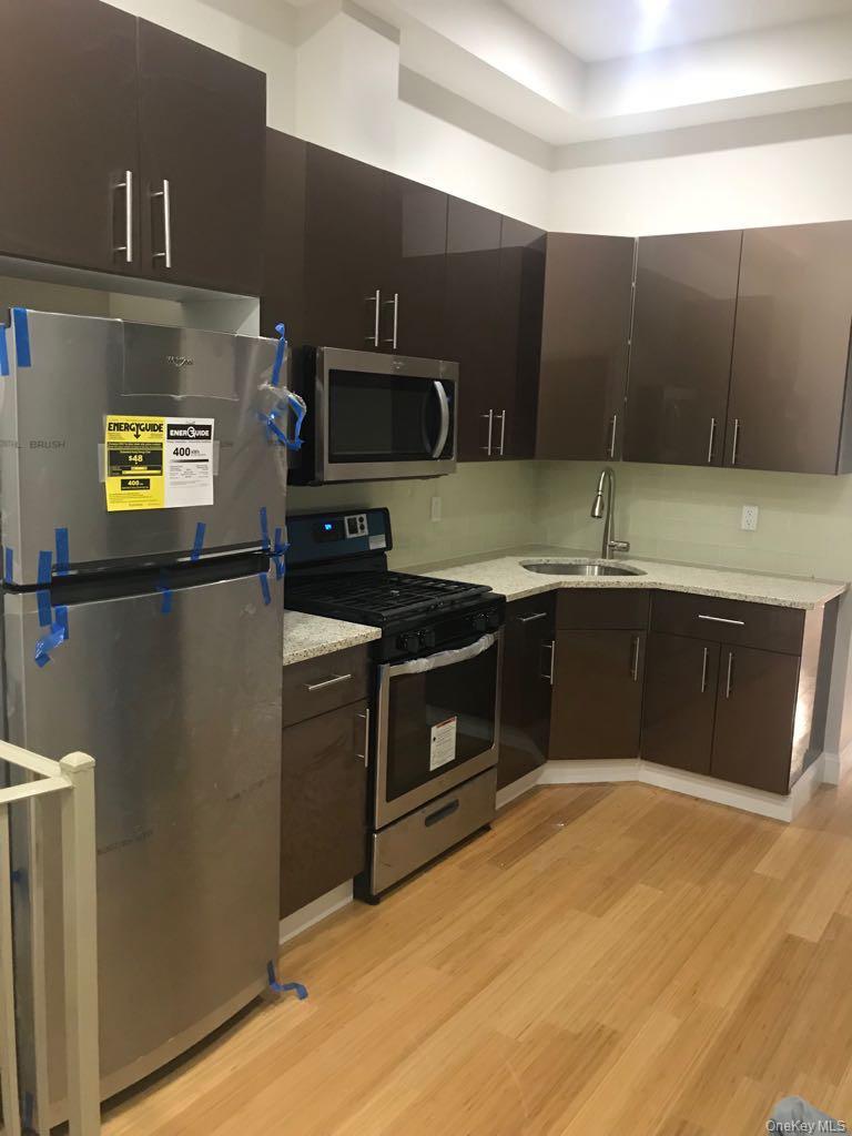 #1 photo, 16 Park Street, 布鲁克林 Brooklyn , NY 11206