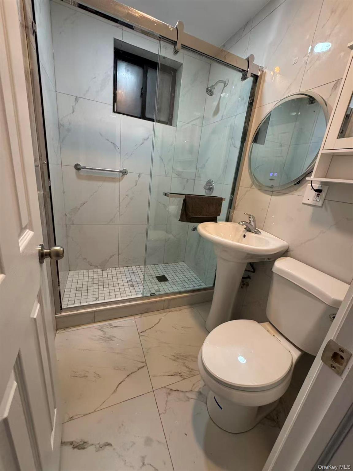 #6 photo, 58-40 43rd Avenue, 뉴욕퀸즈 Woodside , NY 11377