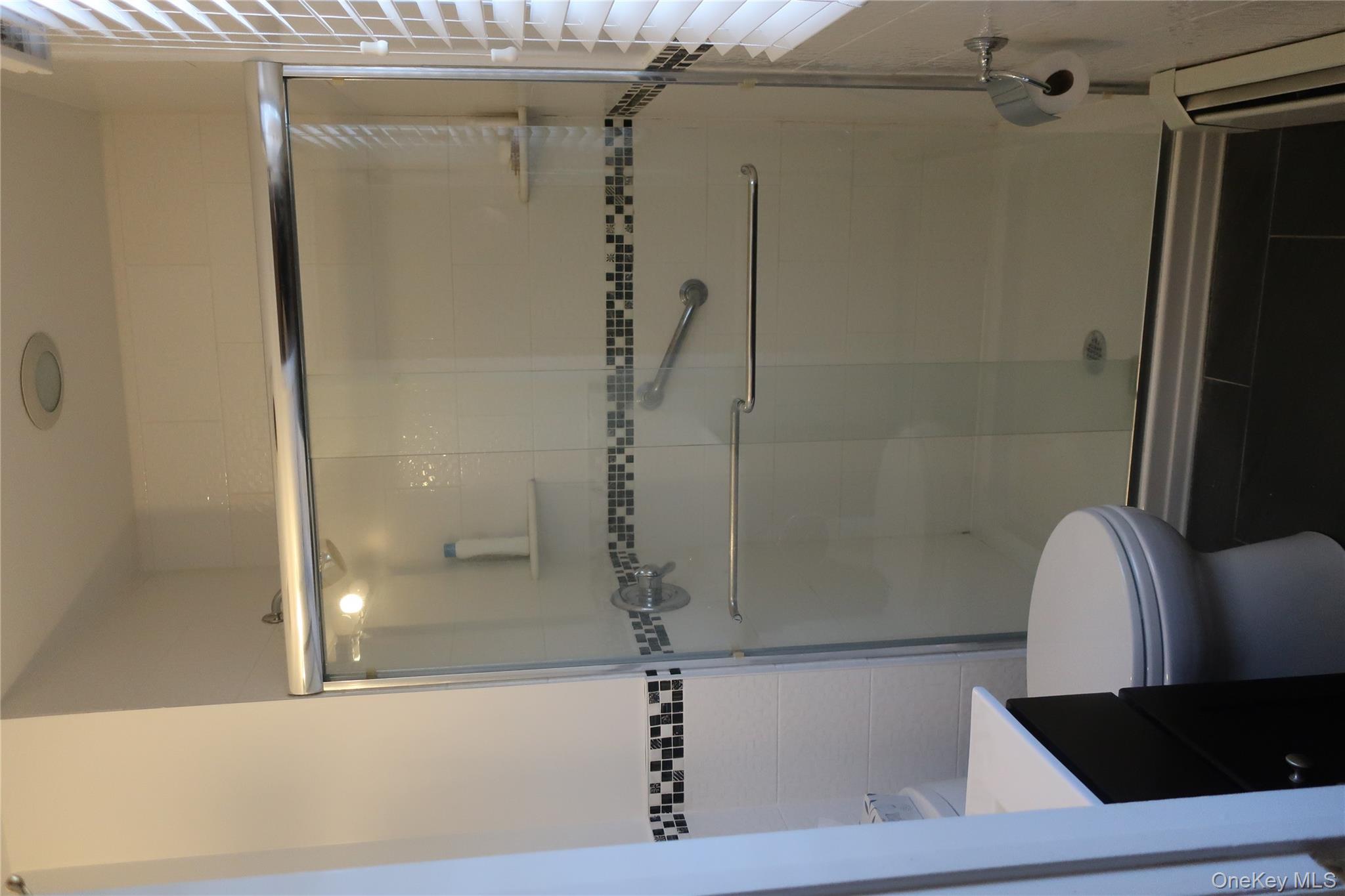 #14 photo, 1 Tokay Lane, Monsey , NY 10952