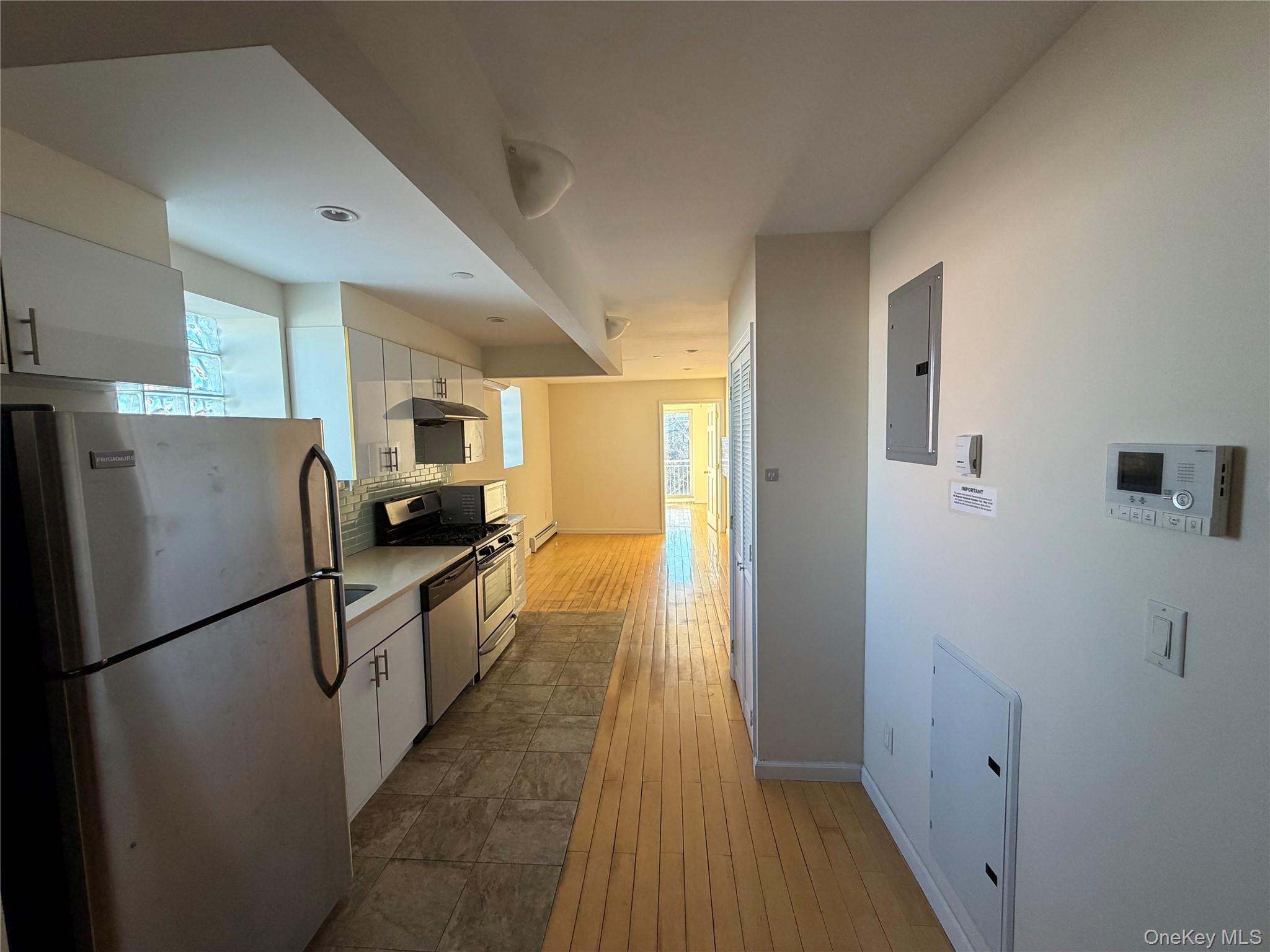 #2 photo, 14328 41st Avenue, 皇后区 Flushing , NY 11355