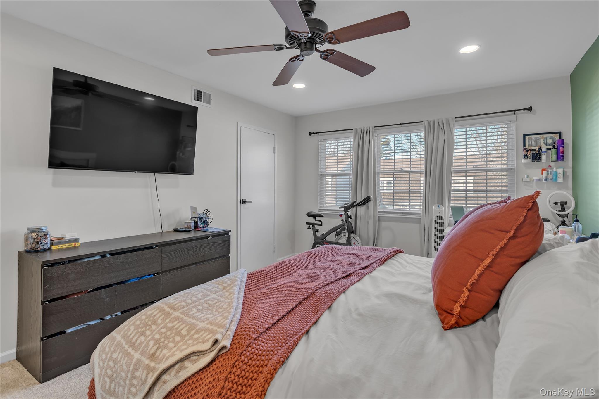 #13 photo, 37 Whalers Cove, 东长岛 Babylon , NY 11702