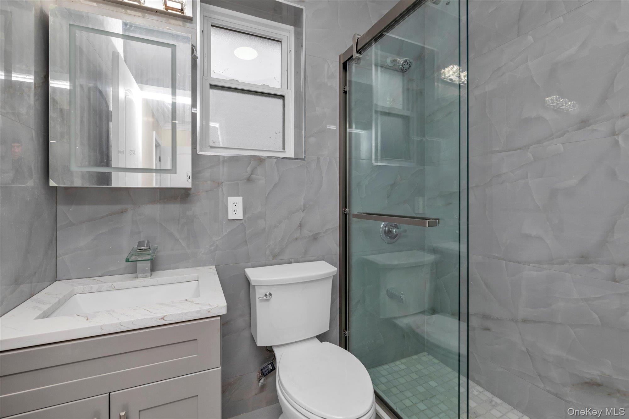 #15 photo, 27-09 Utopia Parkway, 뉴욕퀸즈 Flushing , NY 11358