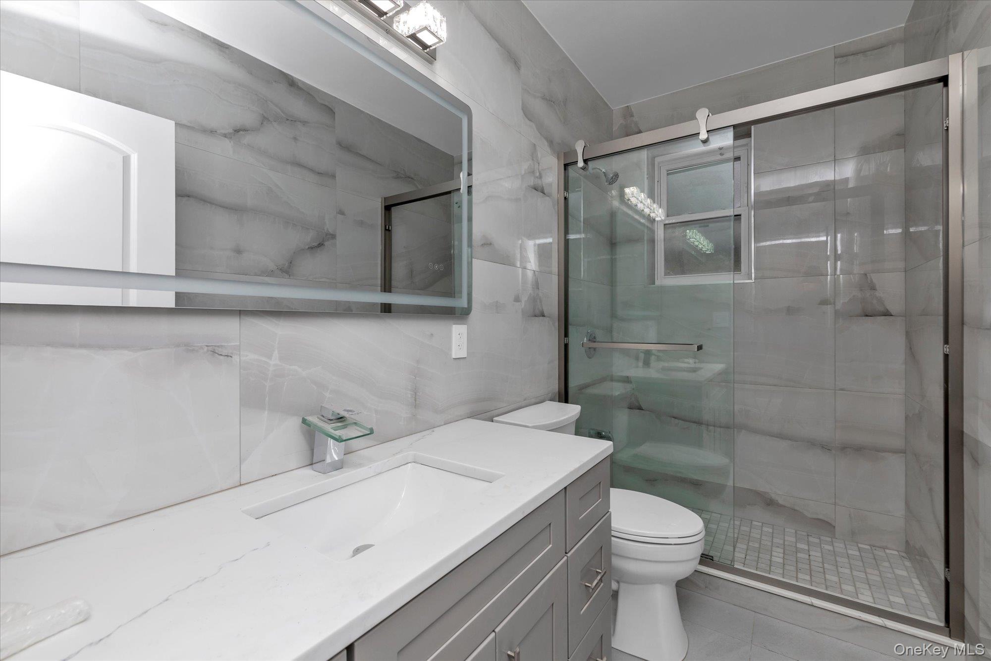 #16 photo, 27-09 Utopia Parkway, 뉴욕퀸즈 Flushing , NY 11358