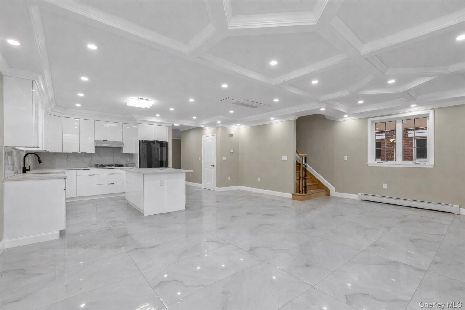 #3 photo, 27-09 Utopia Parkway, 뉴욕퀸즈 Flushing , NY 11358