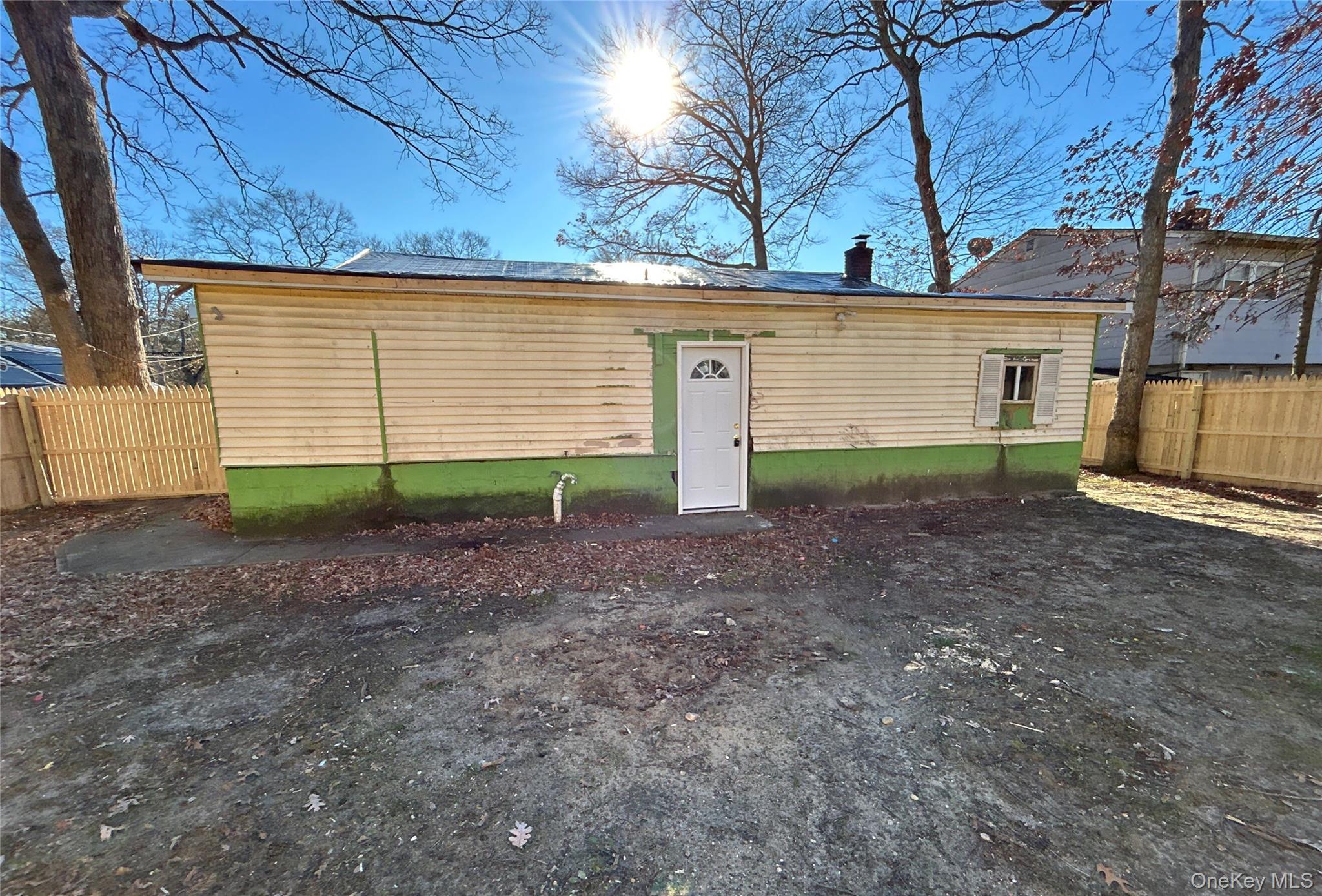 #12 photo, 221 State Avenue, 롱 아일랜드 Wyandanch , NY 11798