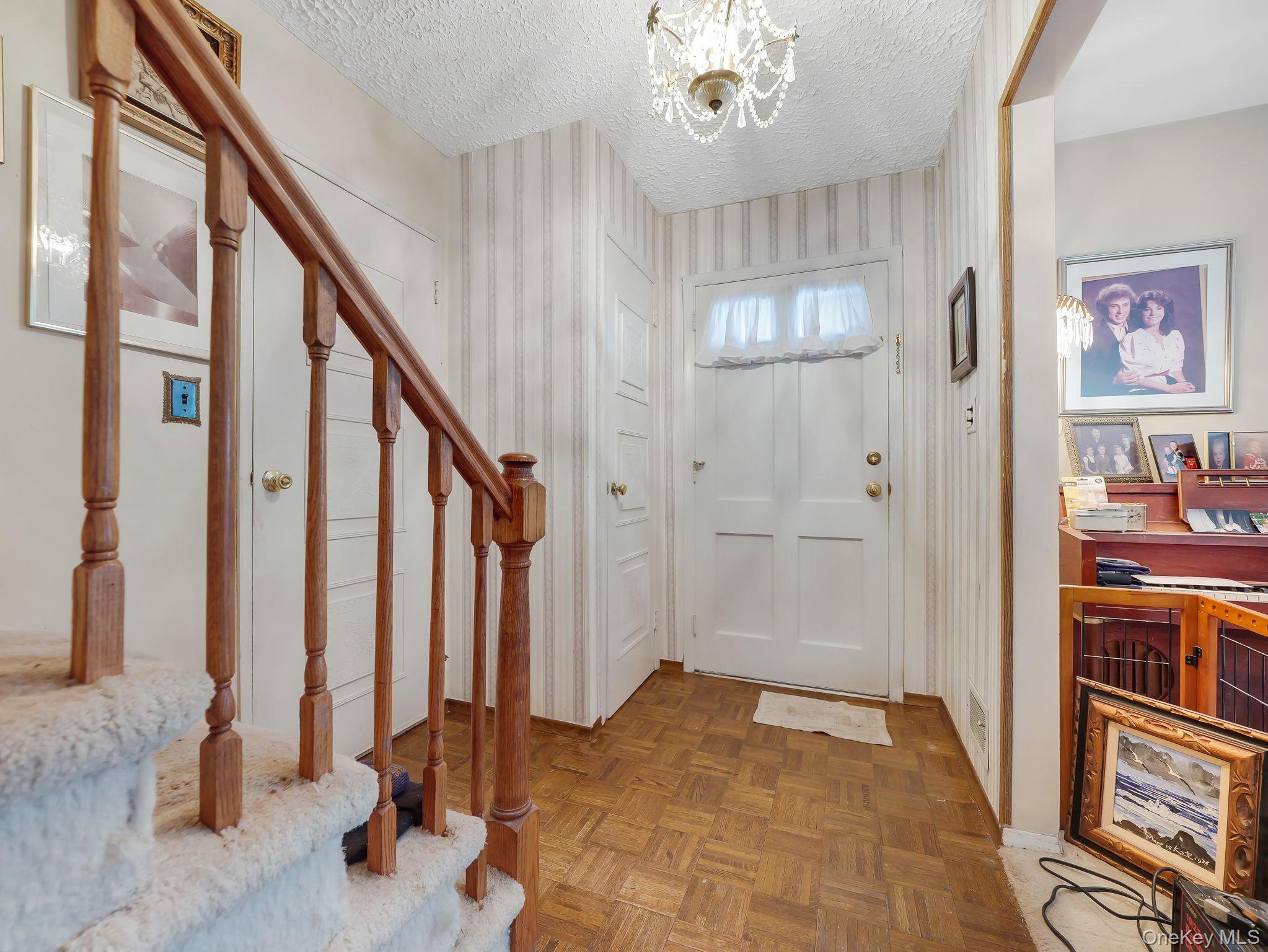 #18 photo, 21 Besen Parkway, Tallman , NY 10952