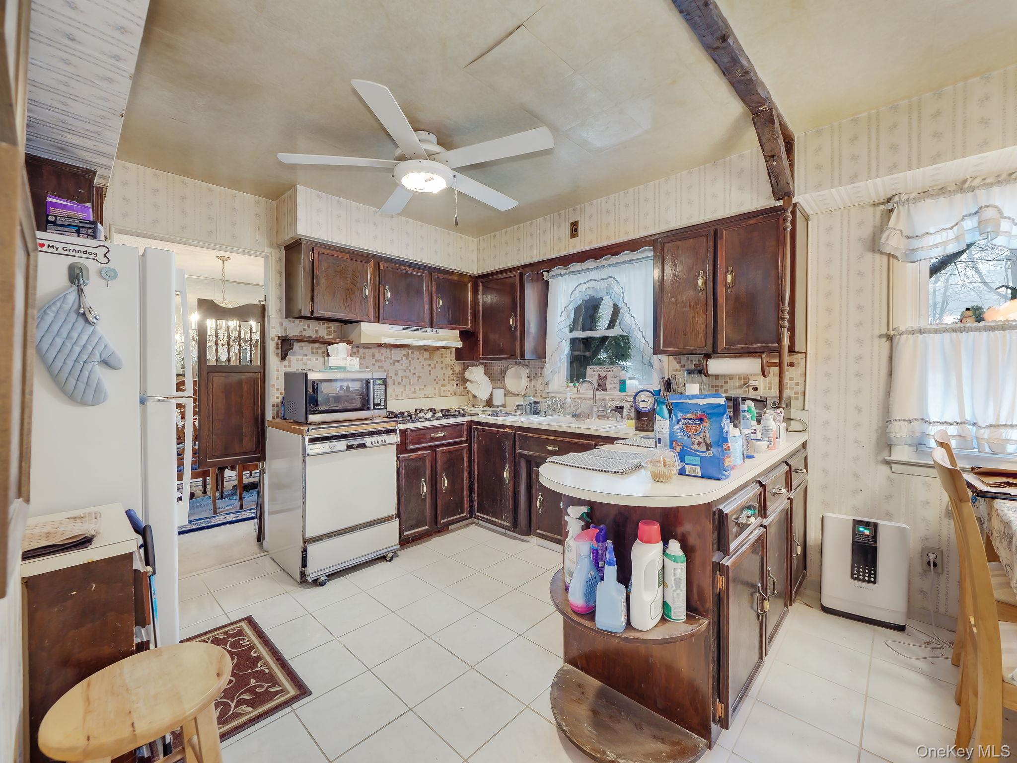 #9 photo, 21 Besen Parkway, Tallman , NY 10952