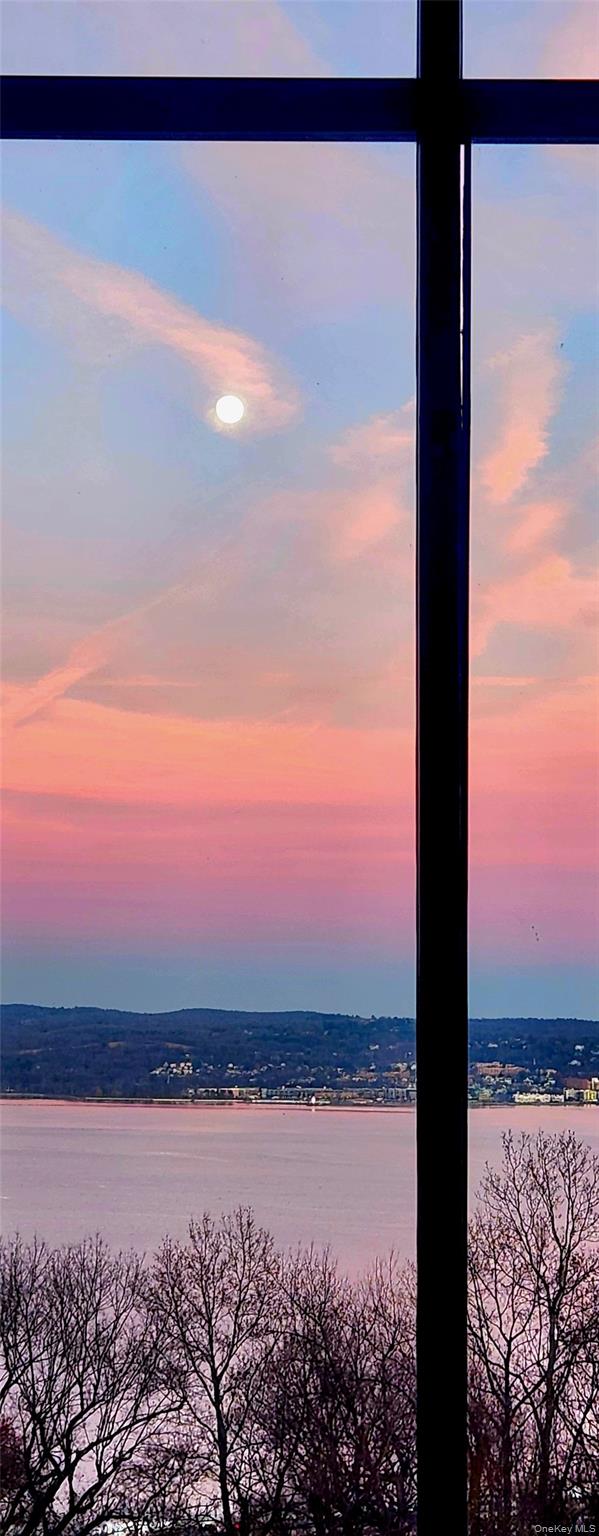 #7 photo, 288 S Boulevard, 뉴욕주 Nyack , NY 10960