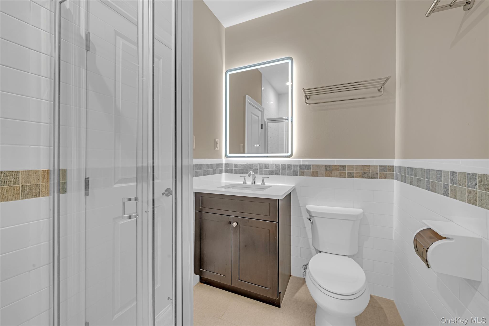 #12 photo, 76 Northern Parkway, Plainview , NY 11803