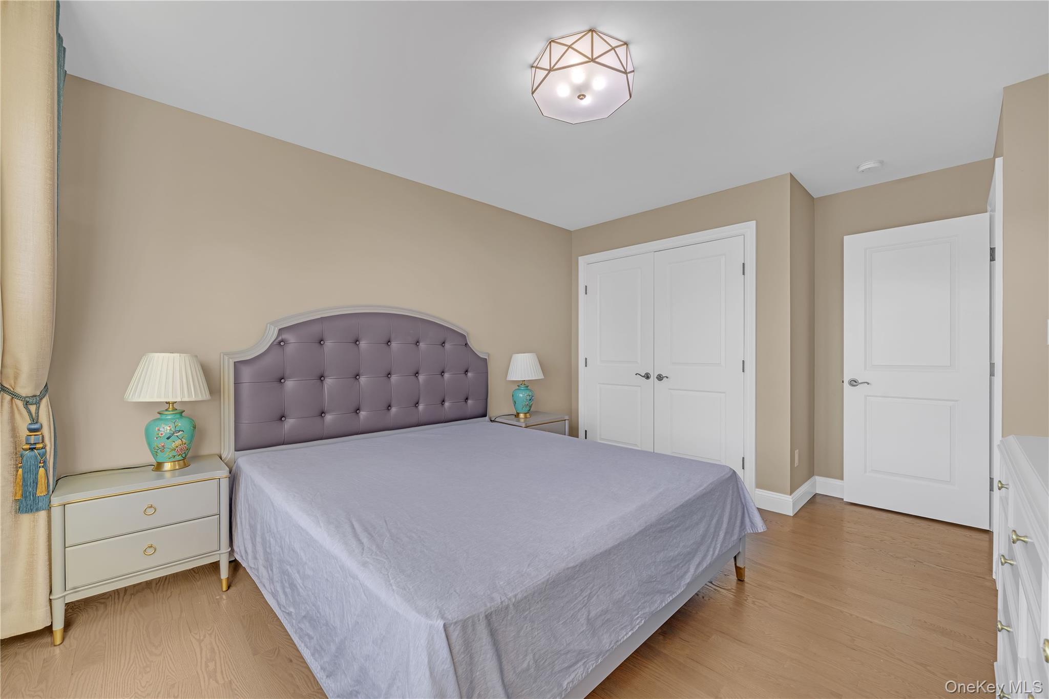 #14 photo, 76 Northern Parkway, Plainview , NY 11803