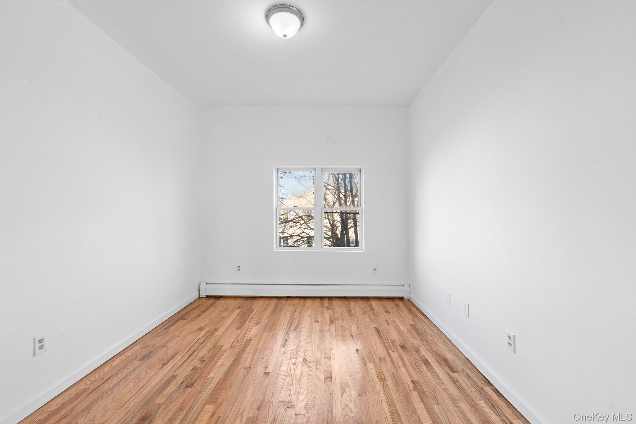 #19 photo, 14027 Coombs Street, Springfield Gardens , NY 11413