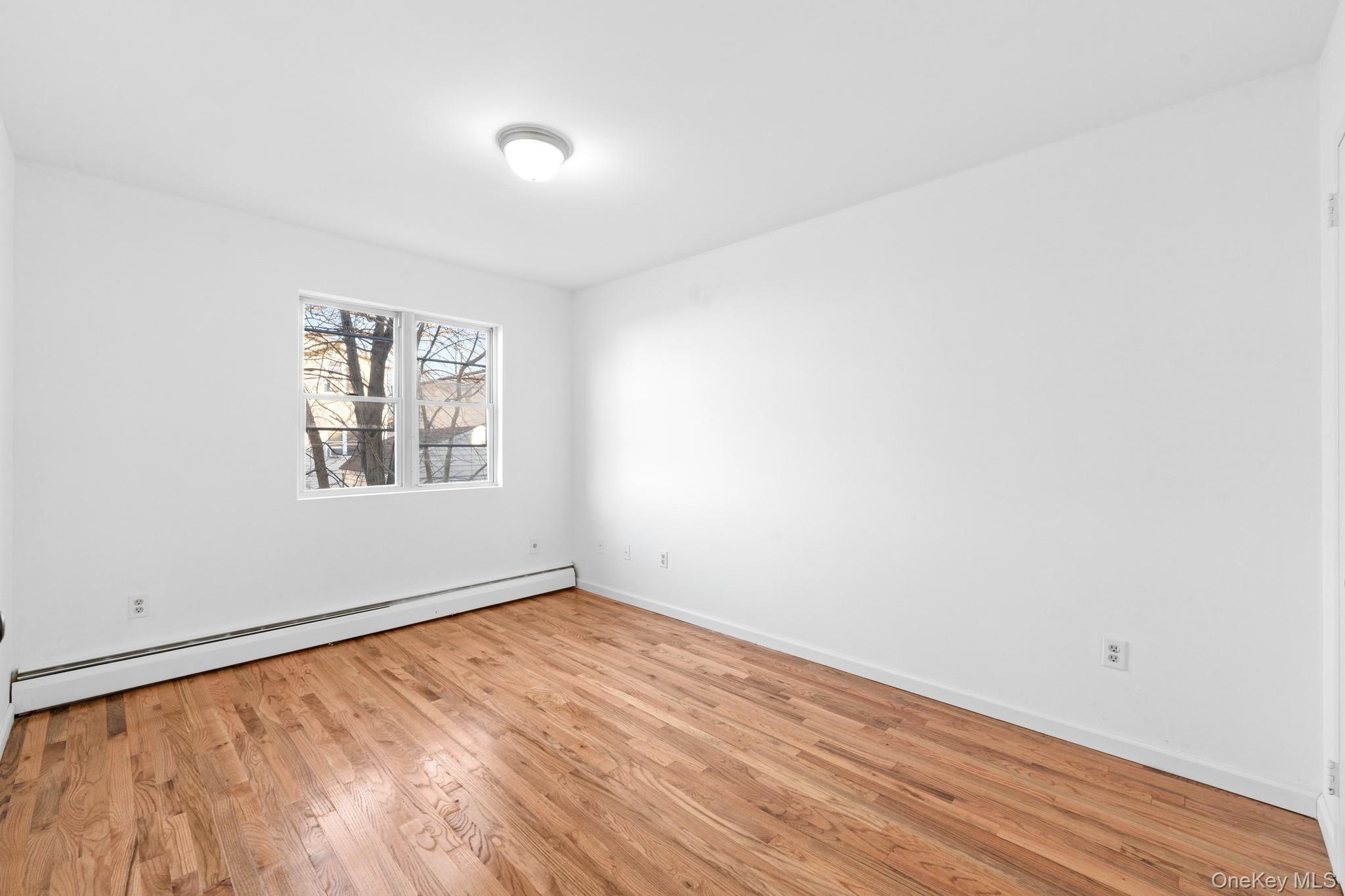 #8 photo, 14027 Coombs Street, Springfield Gardens , NY 11413