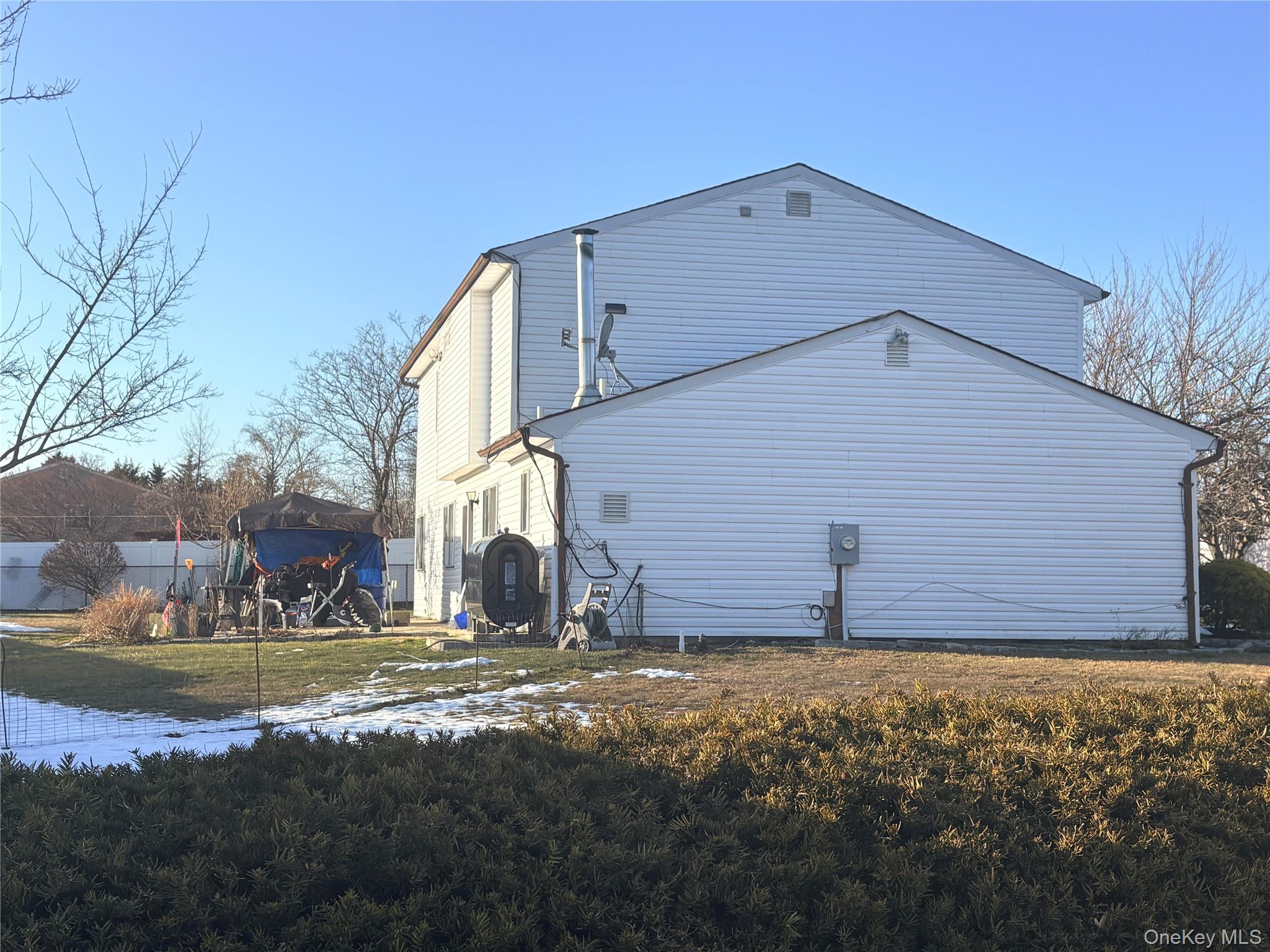 #3 photo, 22 Forte Avenue, מחוז סאפוק Medford , NY 11763