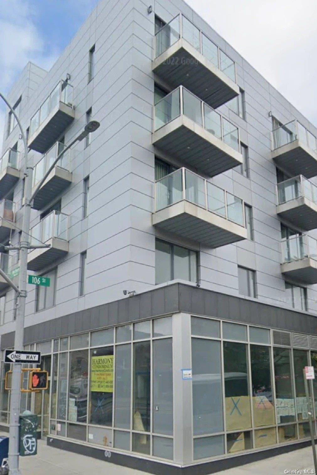 #1 photo, 32-60 106th Street, एल्महर्स्ट East Elmhurst , NY 11369