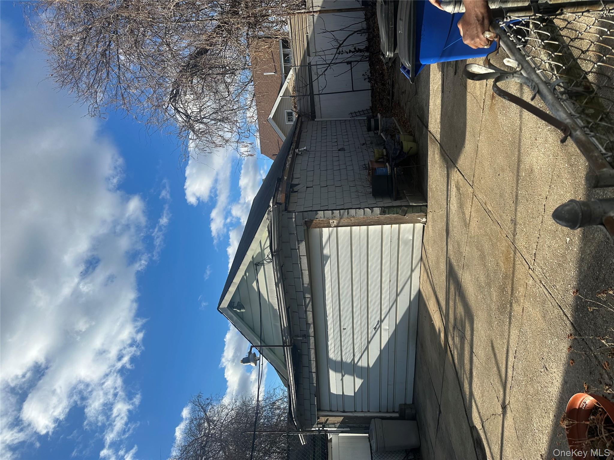 #6 photo, 18823 Mangin Avenue, קווינס Saint Albans , NY 11412