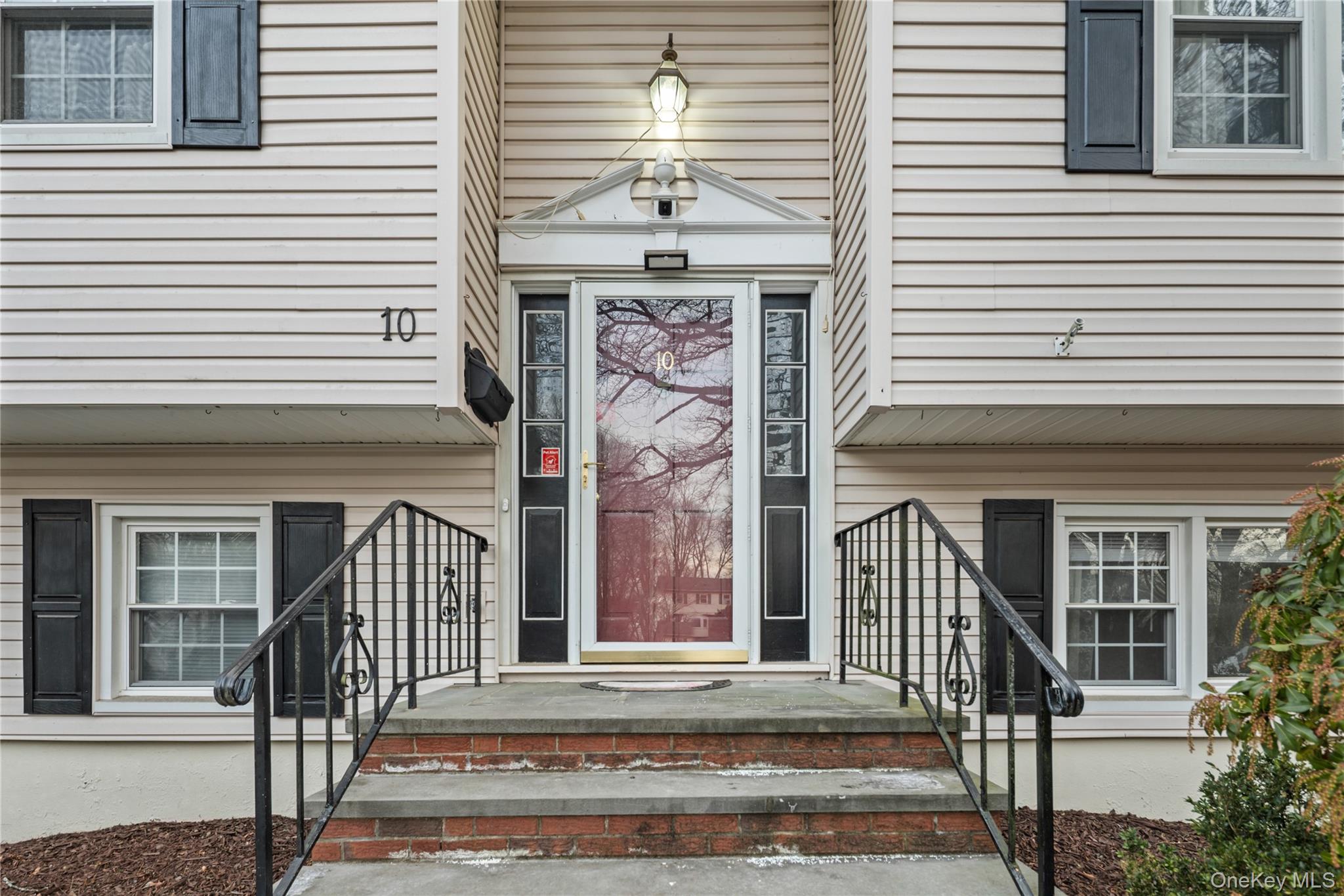 #2 photo, 10 Moorea Court, Garnerville , NY 10923