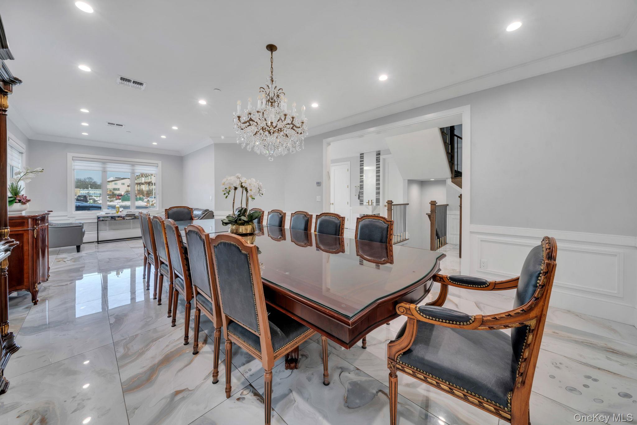 #4 photo, 48 Garden Terrace, 뉴욕주 Spring Valley , NY 10977