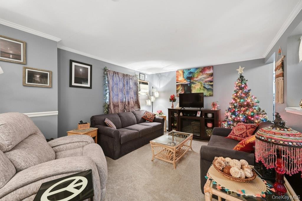 #17 photo, 377 Deer Road, Ronkonkoma , NY 11779