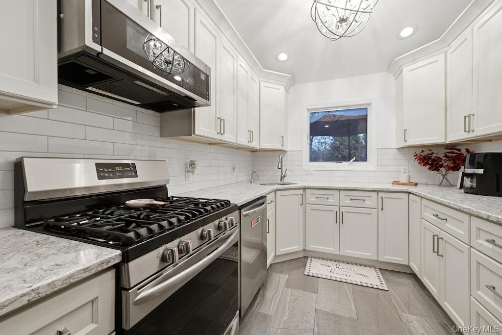 #6 photo, 377 Deer Road, Ronkonkoma , NY 11779