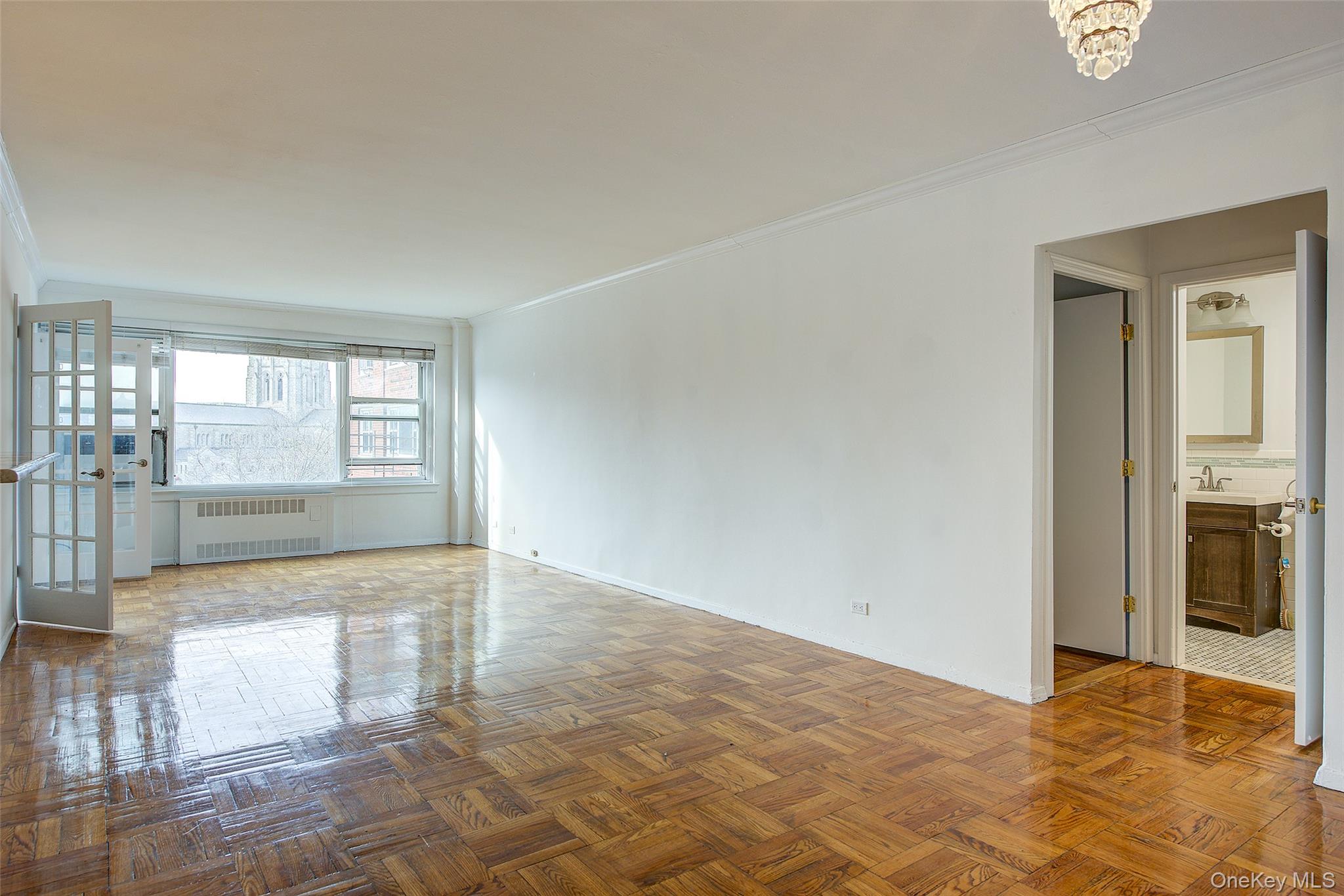 #14 photo, 110-45 Queens Boulevard, Forest Hills , NY 11375