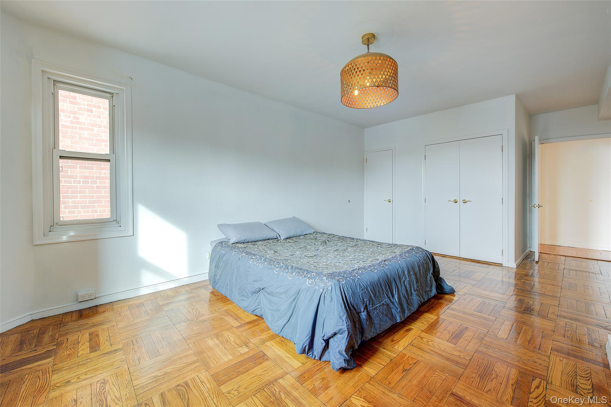 #20 photo, 110-45 Queens Boulevard, Forest Hills , NY 11375