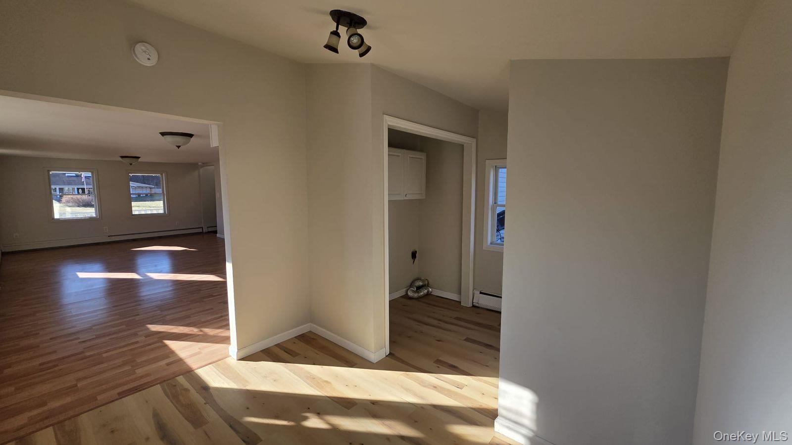 #20 photo, 882 State Route 52, 뉴욕주 Walden , NY 12586