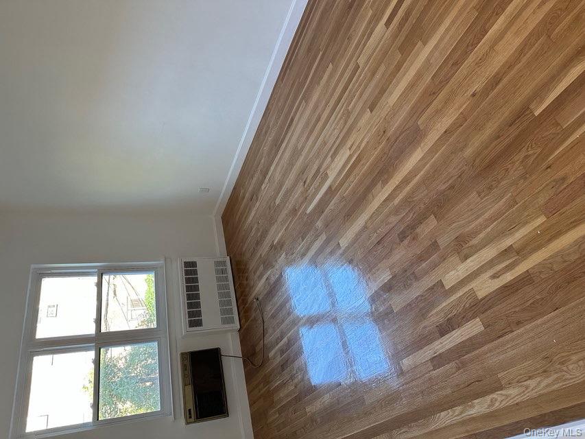 #4 photo, 6150 219th Street, Oakland Gardens , NY 11364