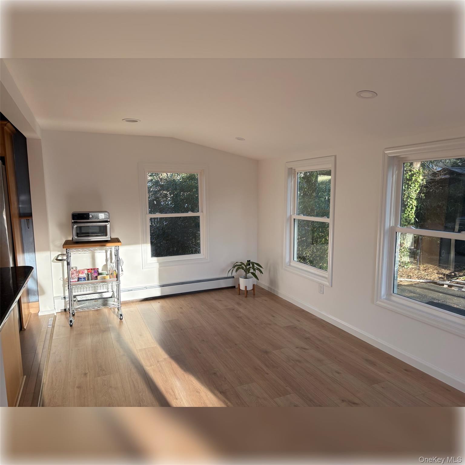 #3 photo, 20 Jay Street, מחוז סאפוק Ronkonkoma , NY 11779