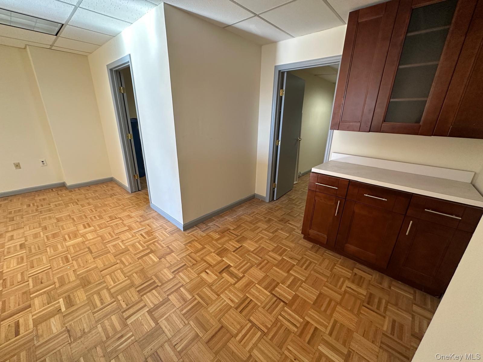 #11 photo, 3800 E Tremont Avenue, Bronx , NY 10465