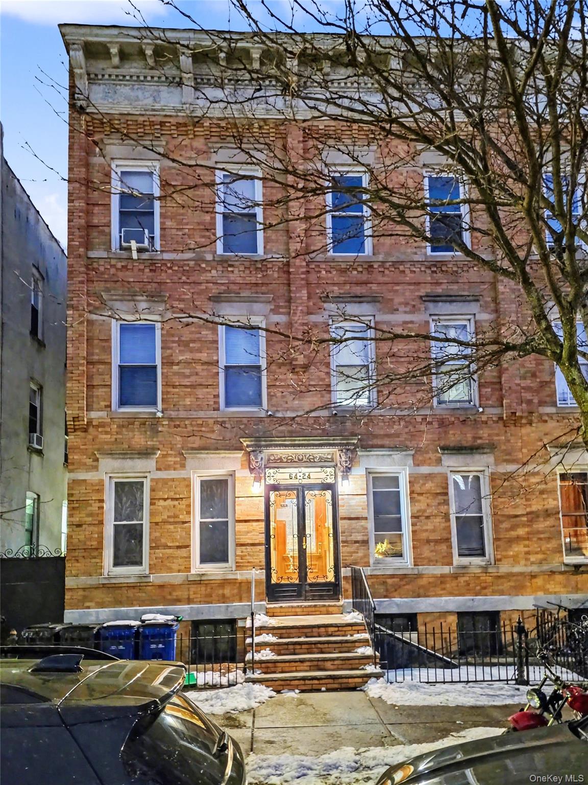 #2 photo, 6424 Madison Street, קווינס Ridgewood , NY 11385