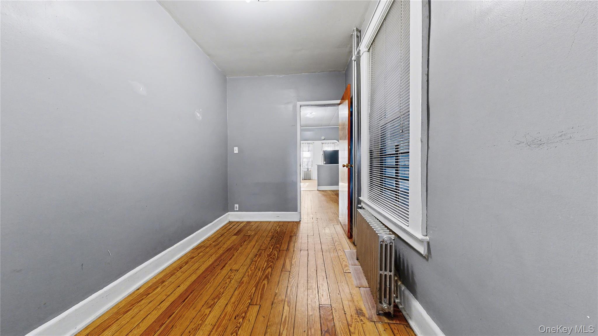 #6 photo, 6424 Madison Street, كوينز Ridgewood , NY 11385