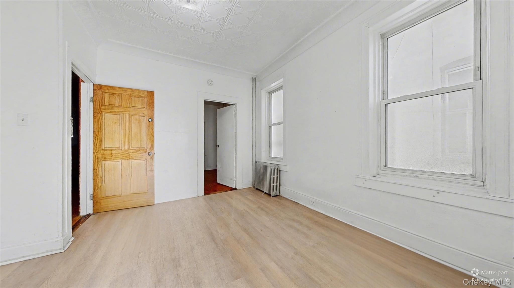 #7 photo, 6424 Madison Street, كوينز Ridgewood , NY 11385