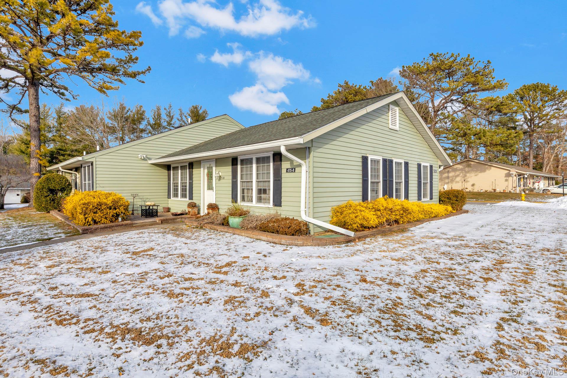 #3 photo, 475 Darwen Drive, Ridge , NY 11961