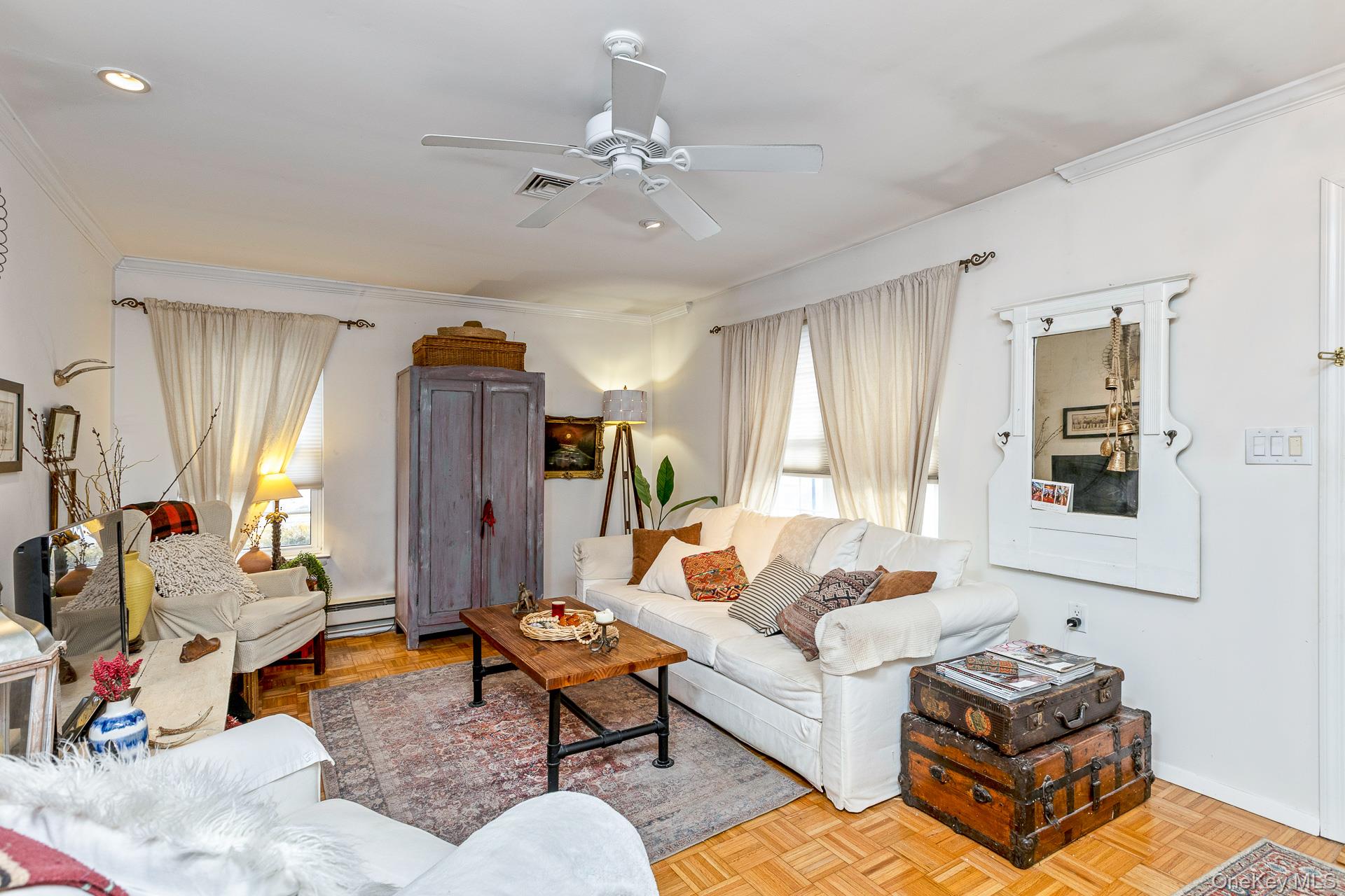 #8 photo, 475 Darwen Drive, Ridge , NY 11961