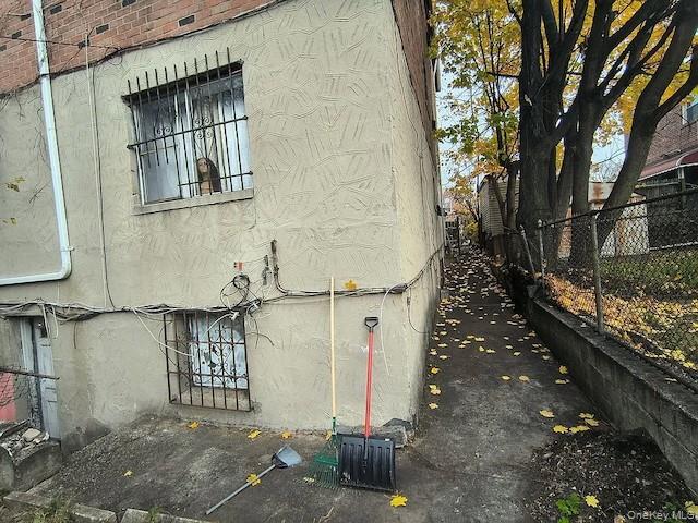 #17 photo, 3315 Radcliff Avenue, הברונקס Bronx , NY 10469