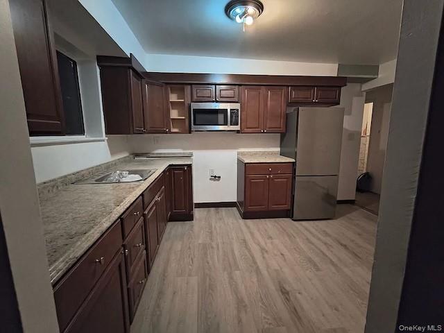 #6 photo, 3315 Radcliff Avenue, הברונקס Bronx , NY 10469