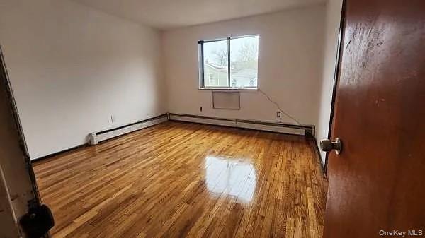 #9 photo, 3315 Radcliff Avenue, הברונקס Bronx , NY 10469