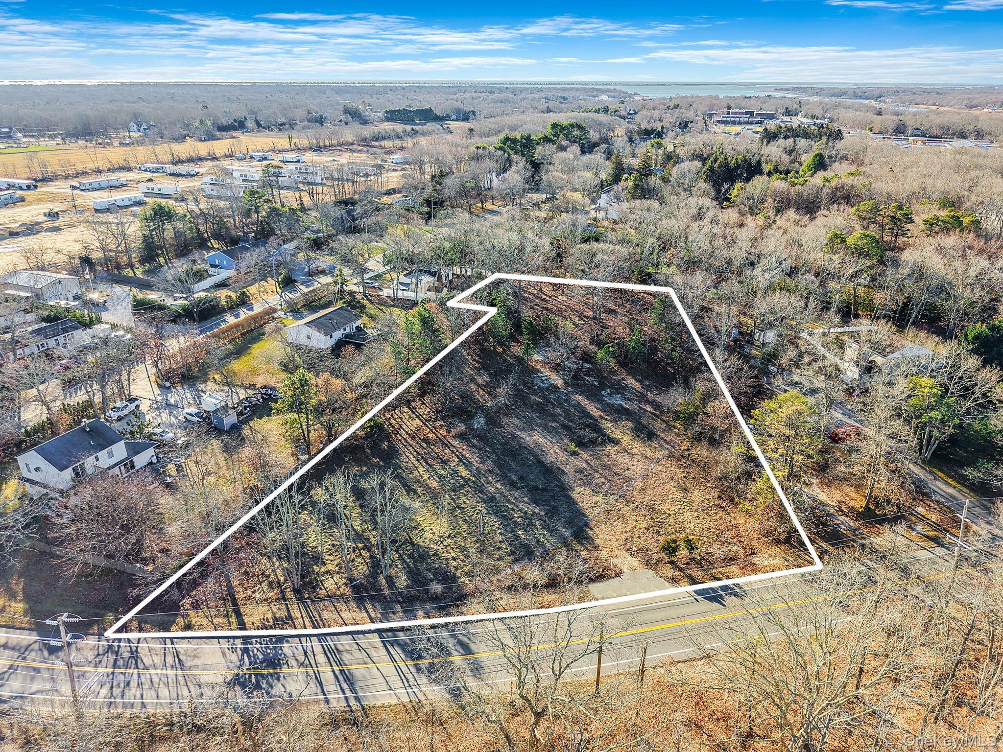 #14 photo, 267 Old Country Road, Саффолк ‖ Eastport , NY 11941