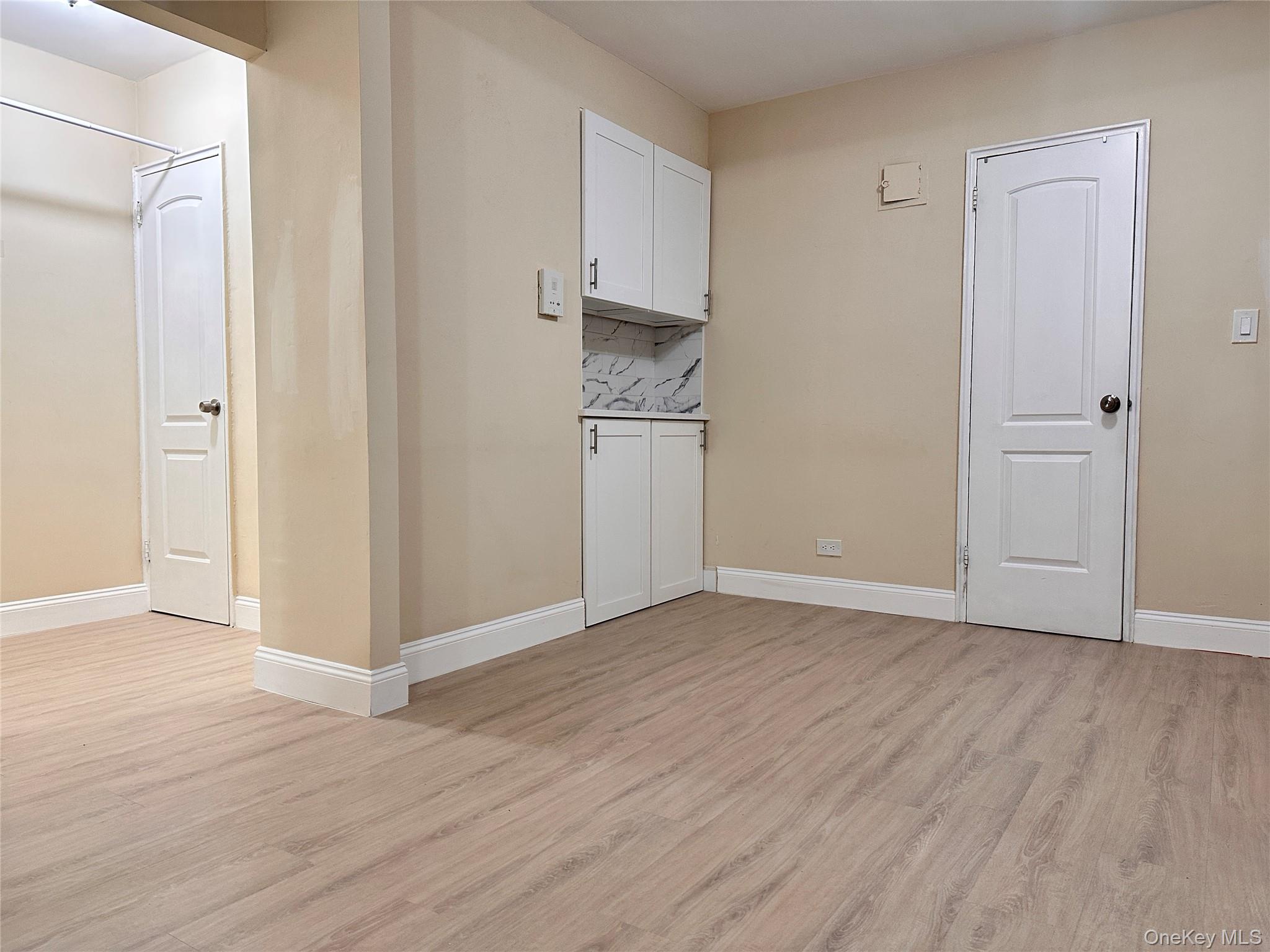 #3 photo, 147-37 38th Avenue, 法拉盛 Flushing , NY 11354