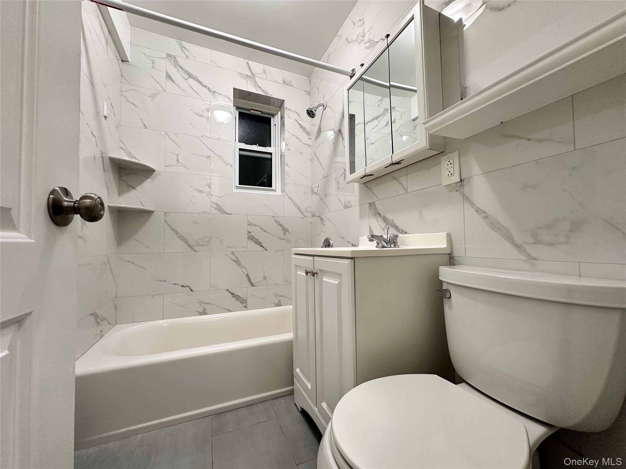 #5 photo, 147-37 38th Avenue, 法拉盛 Flushing , NY 11354