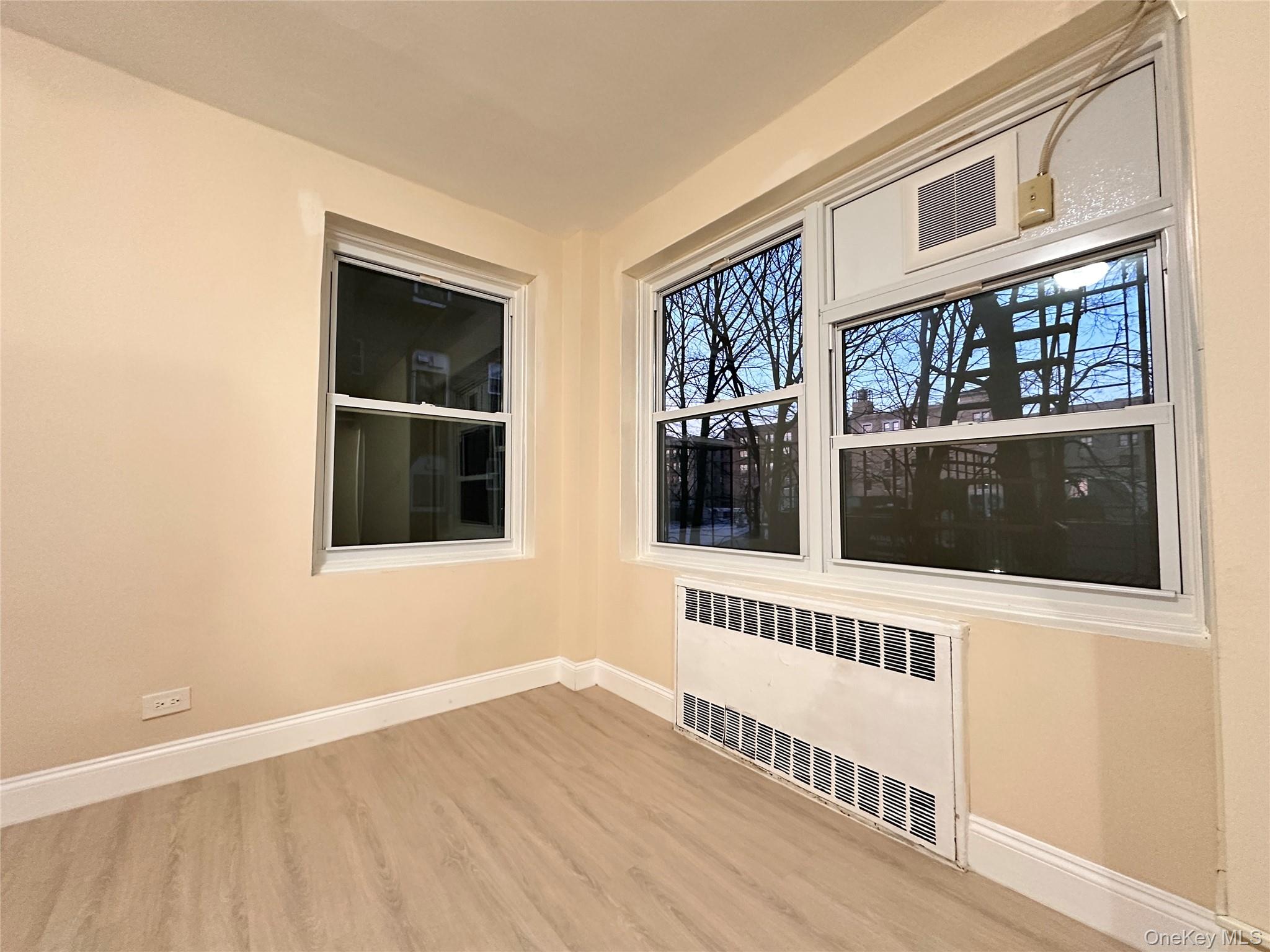 #8 photo, 147-37 38th Avenue, 法拉盛 Flushing , NY 11354