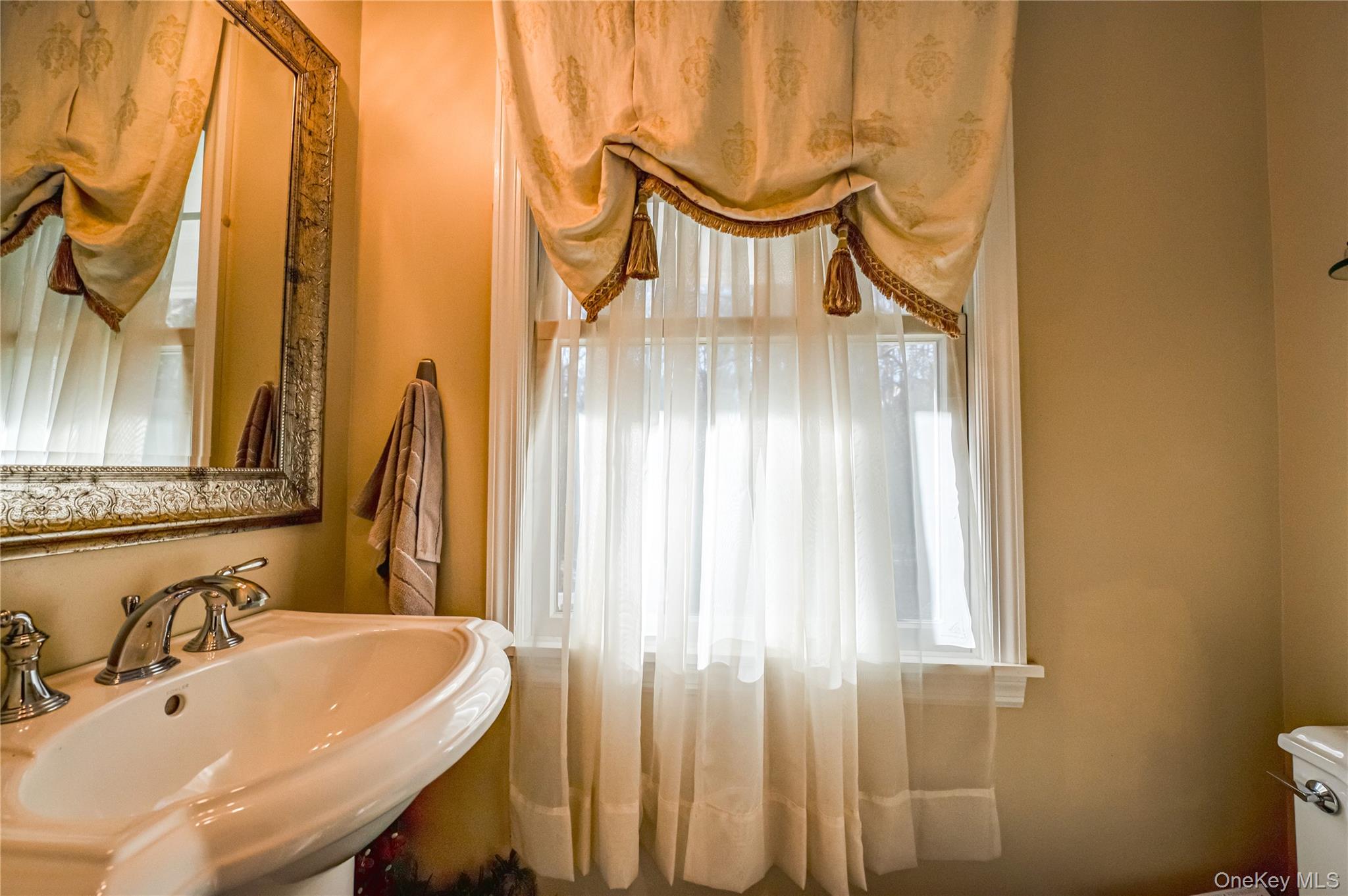 #13 photo, 335 Landing Avenue, सफ़ोक काउंटी Smithtown , NY 11787