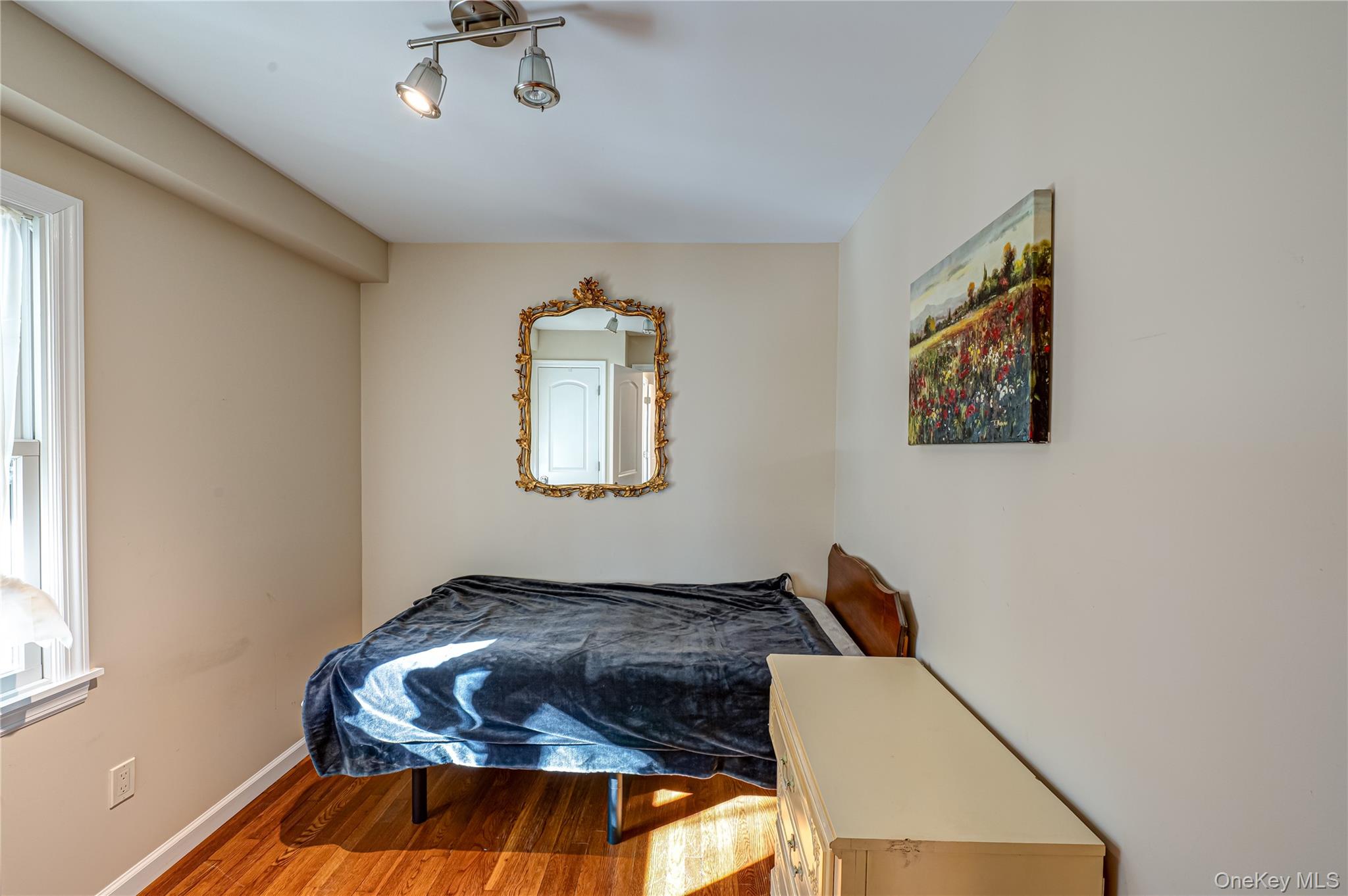 #18 photo, 335 Landing Avenue, सफ़ोक काउंटी Smithtown , NY 11787