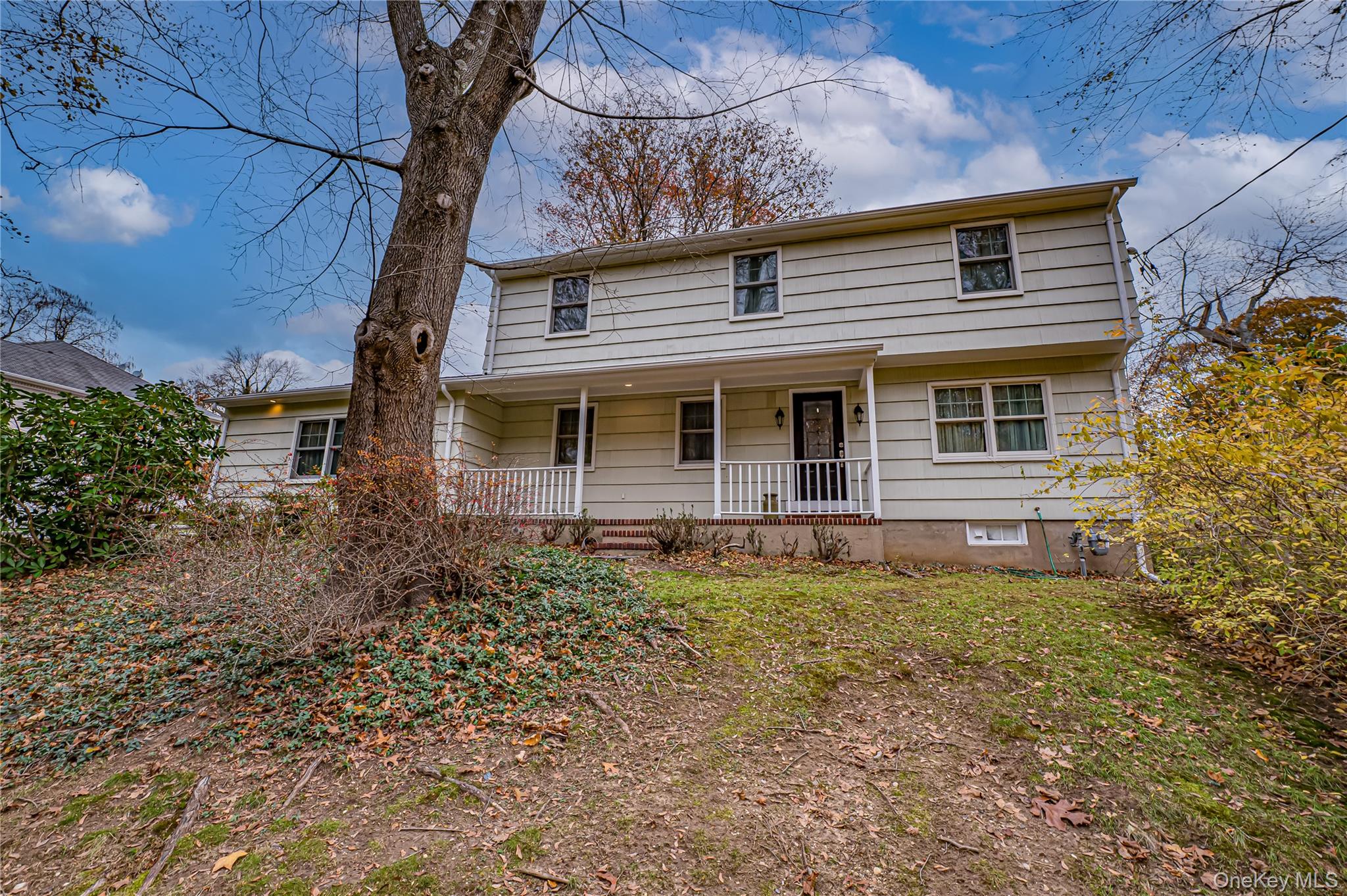 #2 photo, 335 Landing Avenue, सफ़ोक काउंटी Smithtown , NY 11787