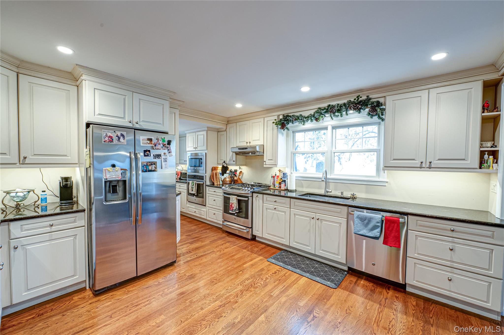 #7 photo, 335 Landing Avenue, सफ़ोक काउंटी Smithtown , NY 11787