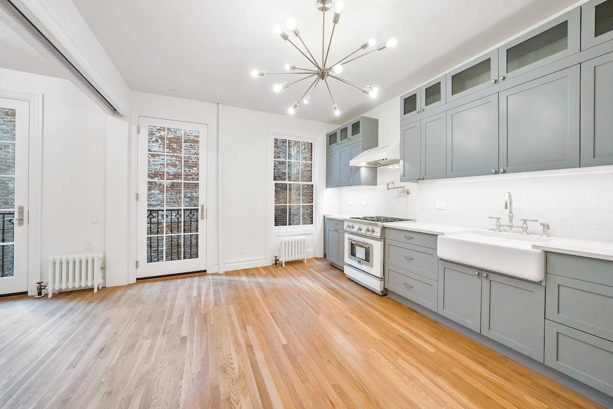 #5 photo, 422 Hudson Street, #3, Манхэттен ‖ New York , NY 10014